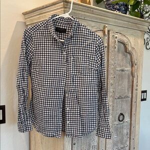 Banana Republic Navy & White Gingham Button-Down Shirt